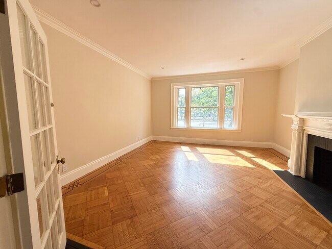Foto del edificio - 1726 Beacon St