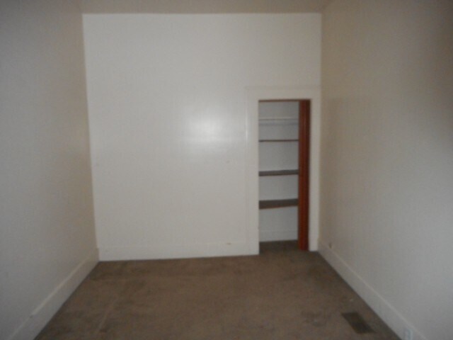Foto del edificio - 4 BR House Near Promenade Park