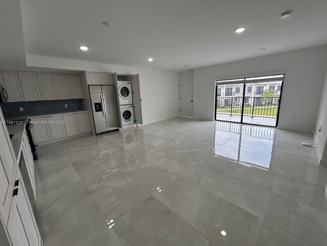 Foto del edificio - 14608 SW 261st Ter