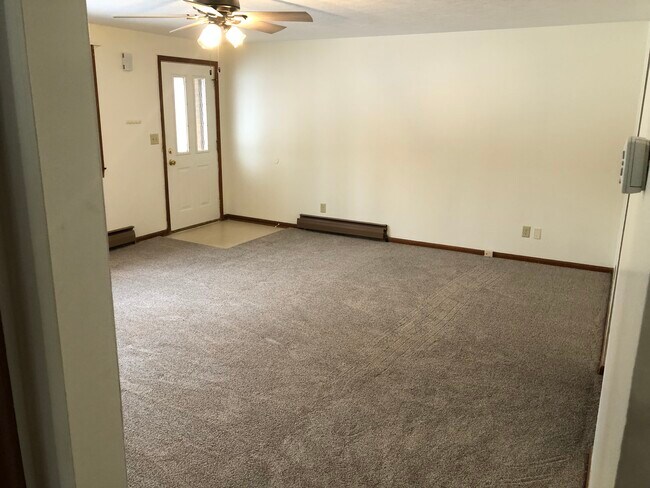 Sala de estar - 36287 Behm Dr