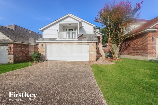 Building Photo - 112 Golfview Ct