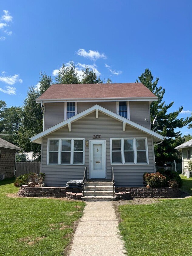 Primary Photo - 3 br, 2 bath House - 942 South 17th Street