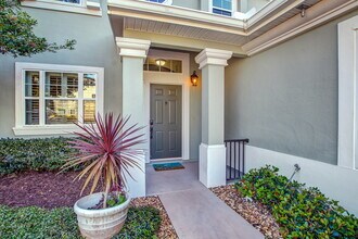 Building Photo - 1974 Amelia Grn