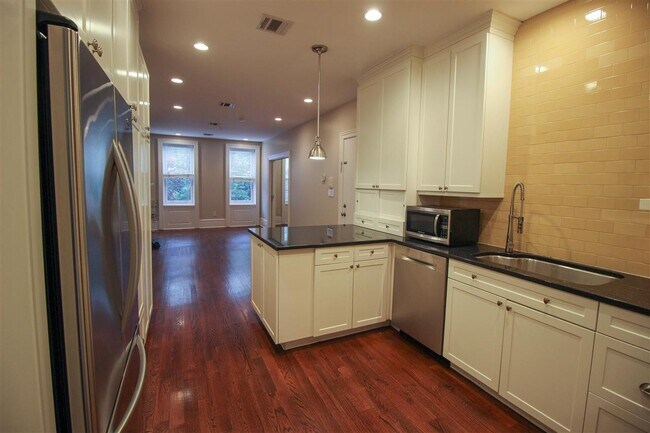 Foto del edificio - 336 Bloomfield St