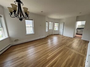Building Photo - 339 Midland Ave