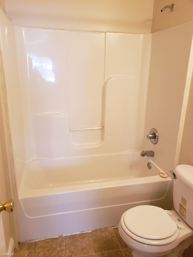 Building Photo - 2 br, 1 bath  - 2108 Phaup St
