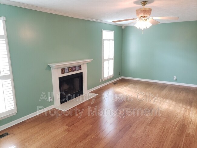 Building Photo - 181 Bonnafield Dr