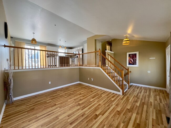 Building Photo - Charming 4 Bedroom/3 Bathroom Home with 2-Car Garage and Large Backyard in Middle River, MD!