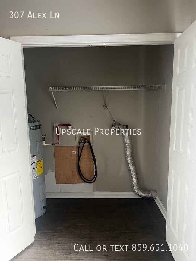 Foto del edificio - 307 Alex Ln
