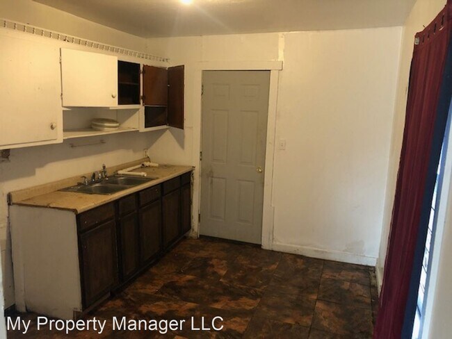 Building Photo - 2 br, 1 bath House - 2764 Logan Street