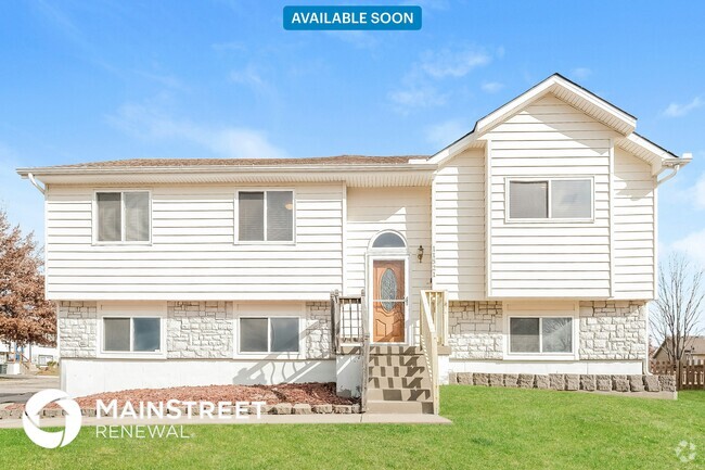 Building Photo - 11521 N Ditzler Ave