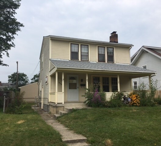 Primary Photo - 659 S Wayne Ave