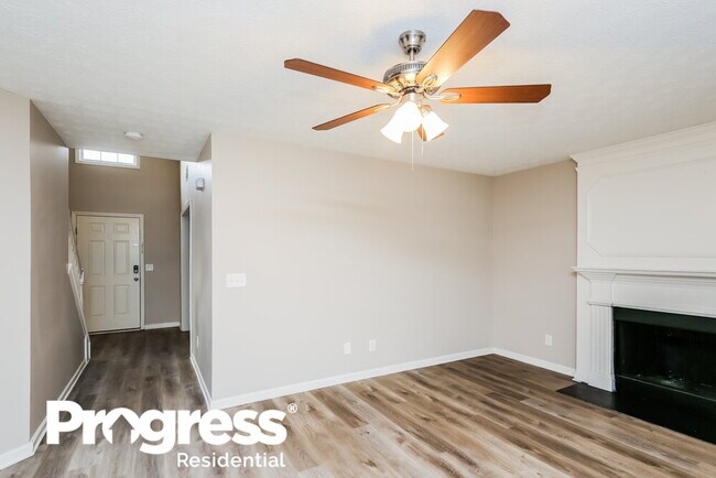 Building Photo - 2500 Pendergrass Ln