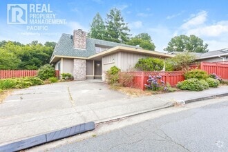Building Photo - 5229 Saddle Brook Dr