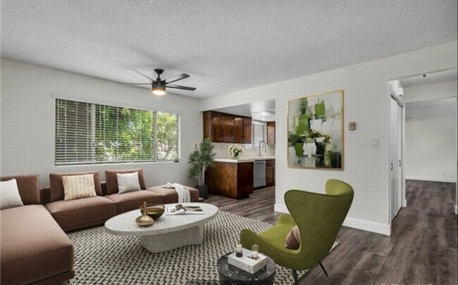 Foto del edificio - 665 W 21st St