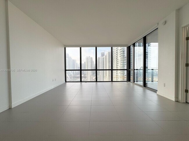 Foto del edificio - 1600 NE 1st Ave