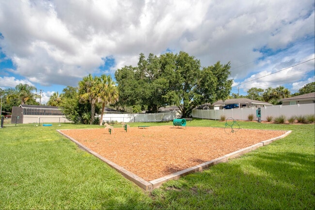Building Photo - Ayla Apartments