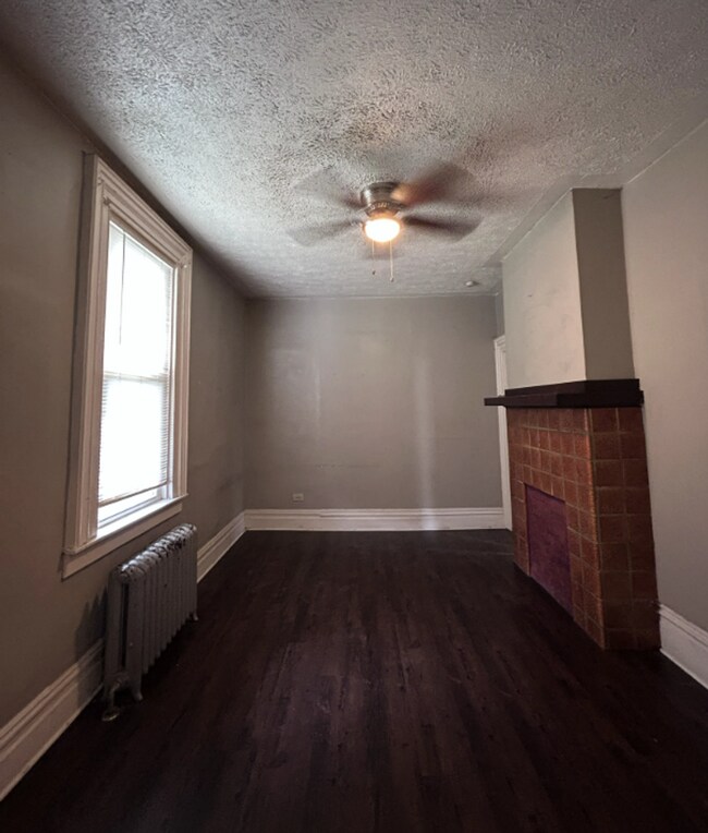 Building Photo - lag1416