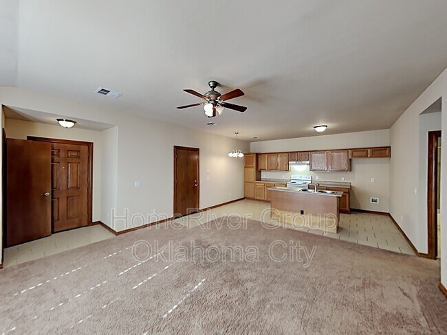Foto del edificio - 602 Garrison Ln