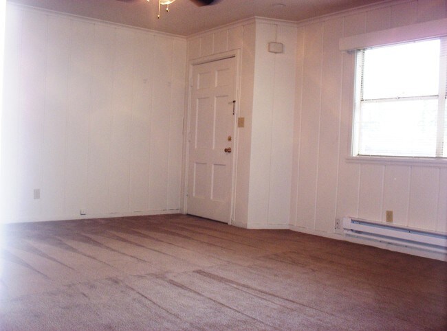 Building Photo - 50 Northshore Rd