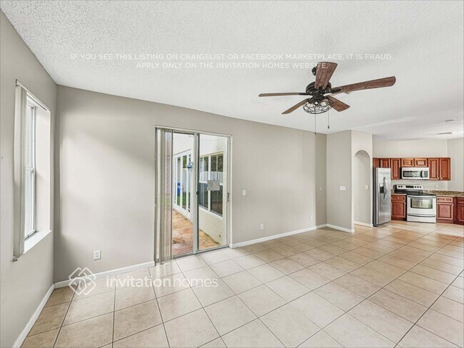 Foto del edificio - 19150 NW 19th St