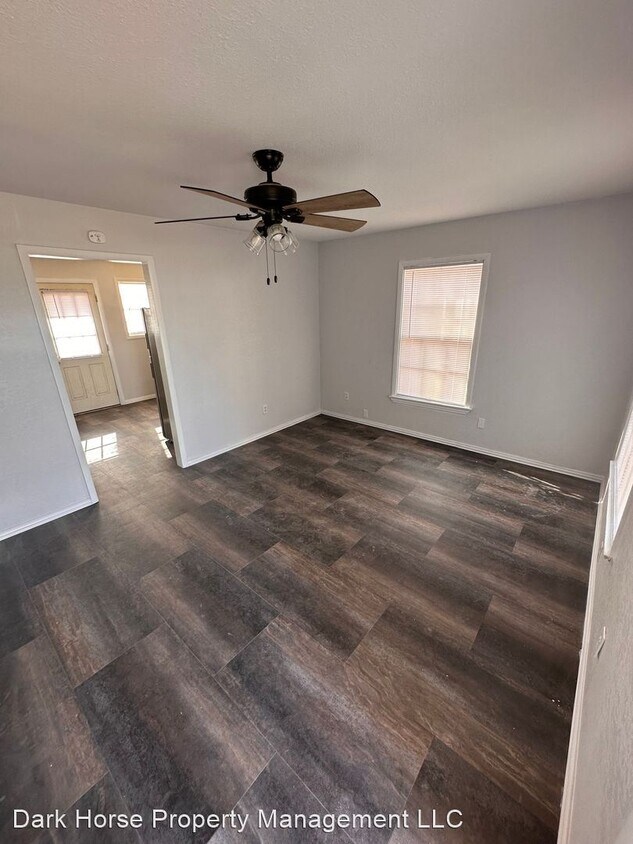 2 br, 1 bath House 1021 Meredith House for Rent in TX