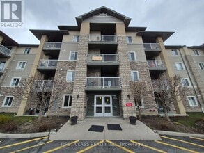 Building Photo - 684 Warden Ave.