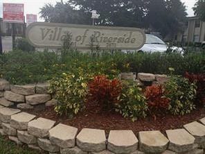 Foto principal - 2611 Riverside Dr