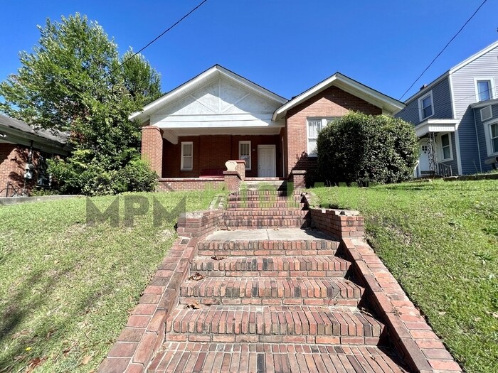 Foto principal - 2441 Gervais St