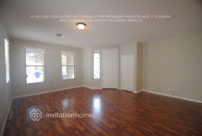 Building Photo - 1314 S Tacoma