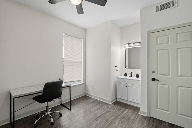 Foto del edificio - 510 S Highland St
