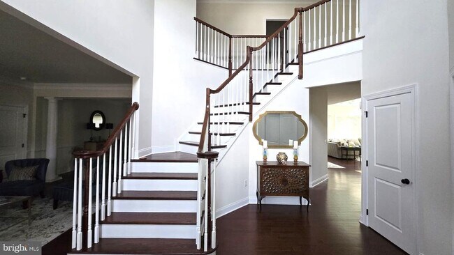 Foto del edificio - 6493 Fox Glove Ln