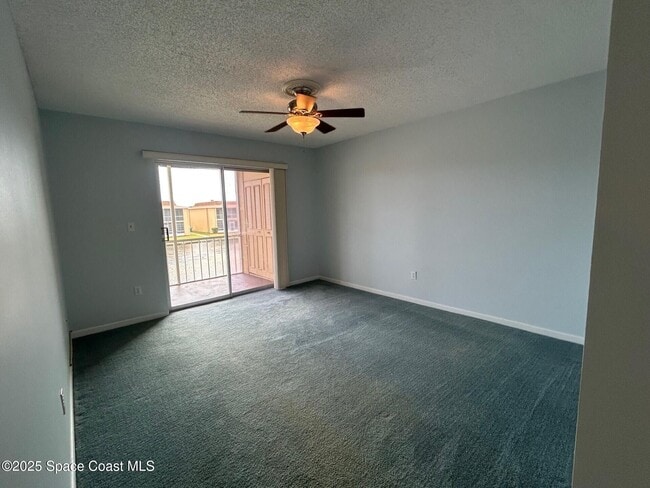 Building Photo - 2135 N Courtenay Pkwy