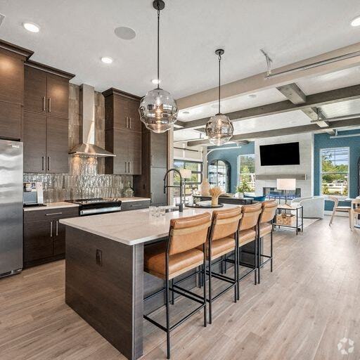Building Photo - Village at Hinckley Oaks