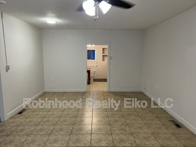 Foto del edificio - 533 8th St