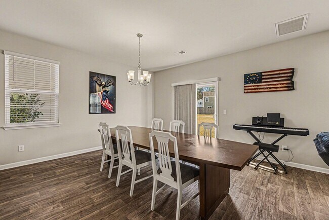 Building Photo - 213 Rubles Ln