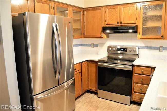 Building Photo - 5078 Harbor Oak Dr