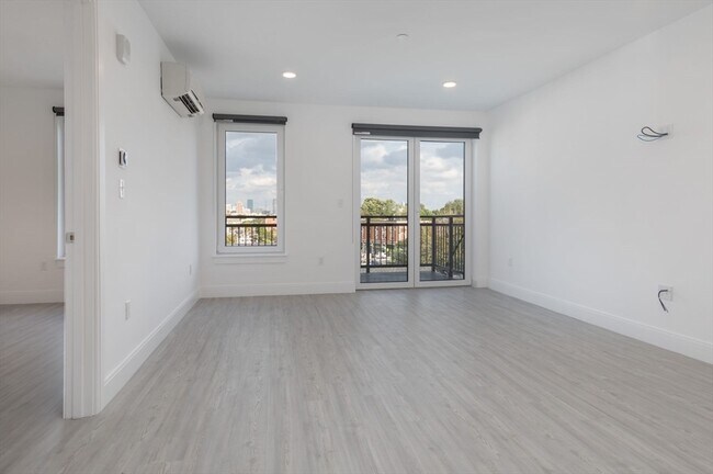 Foto del edificio - 42 N Beacon St