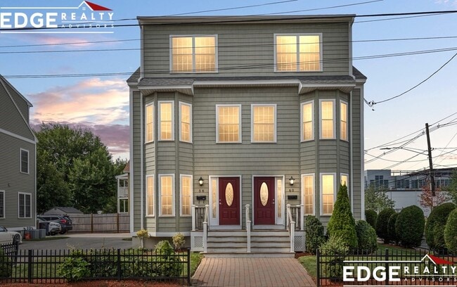 Building Photo - 58 Holton St