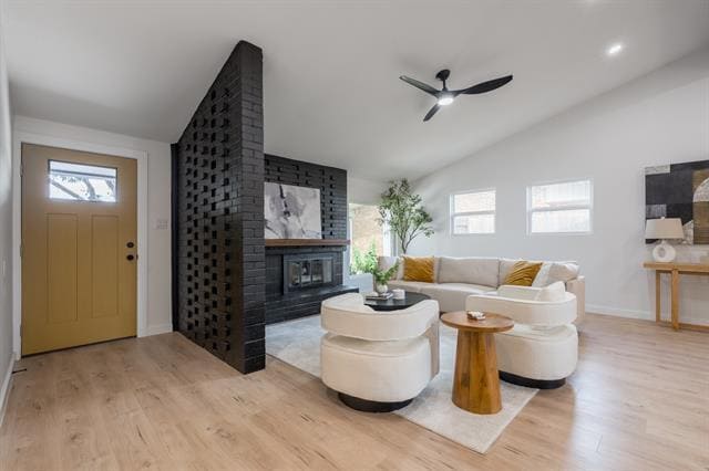 Foto del edificio - 3320 High Lark Dr