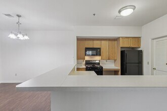 Interior Photo - Autumn Park Apartments