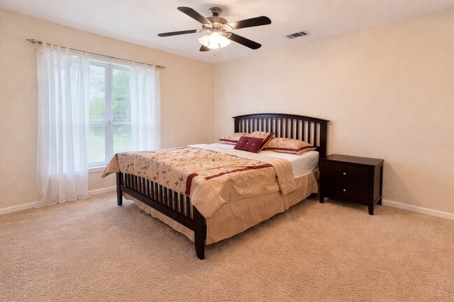 Guest Bed #2 - 1639 Churchill Ln