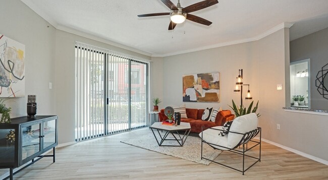 Foto del edificio - 14332 Montfort Dr