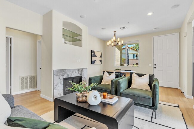 Foto del edificio - 11424 Via Rancho San Diego