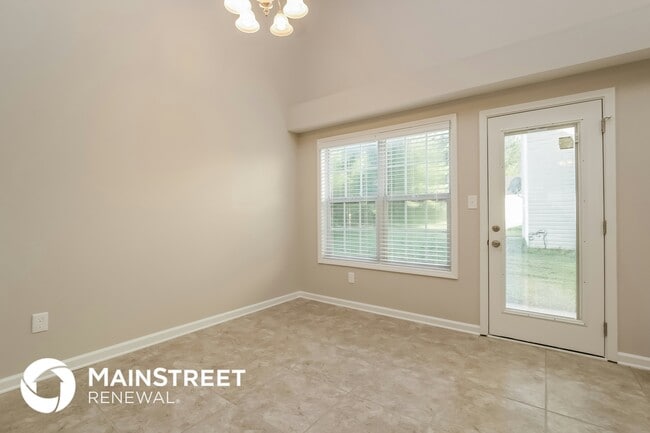 Building Photo - 7075 Mahonia Pl