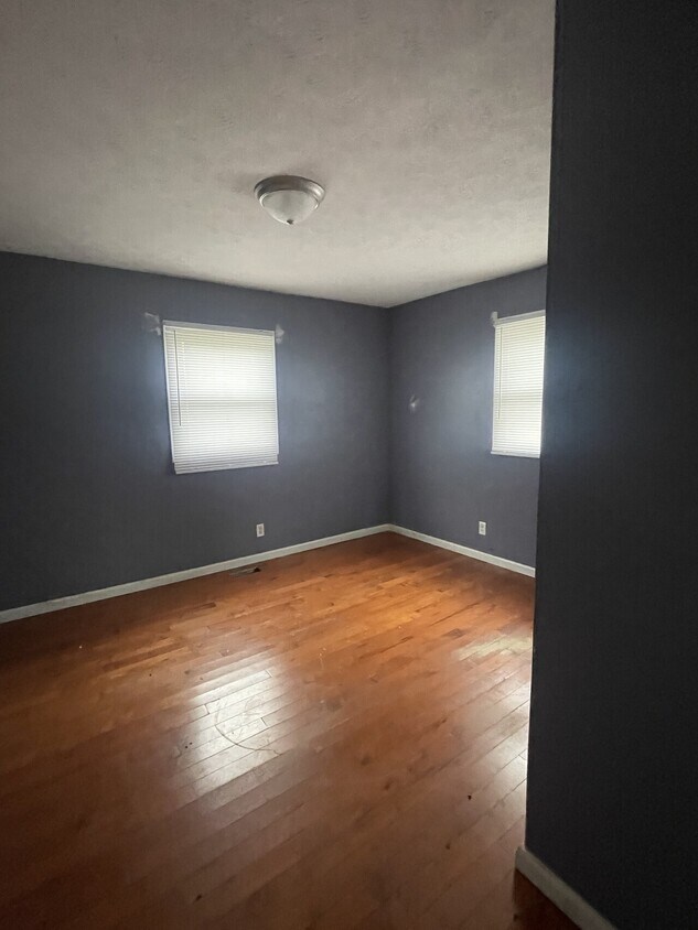 Foto del edificio - 122 N Wellington St.