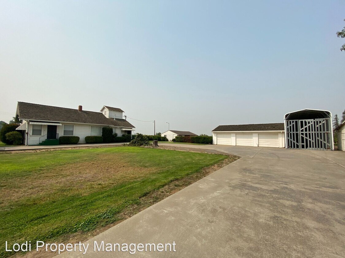 Primary Photo - 3 br, 2 bath House - 345 Taylor Road
