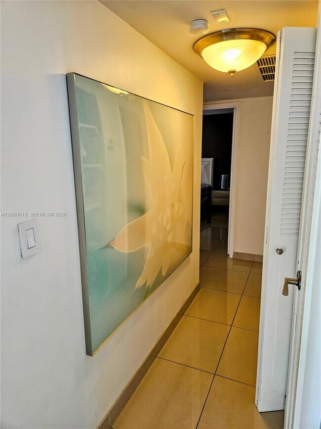 Foto del edificio - 1301 NE Miami Gardens Dr