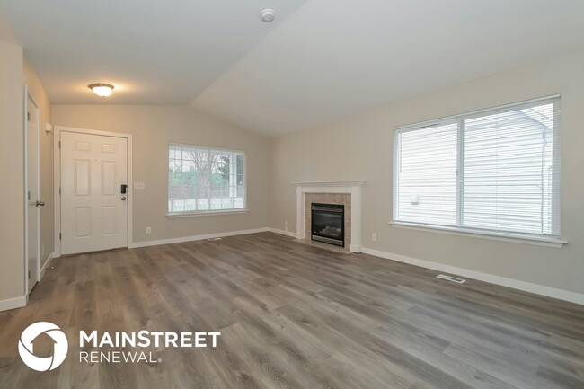Foto del edificio - 16963 Currie Rd SE
