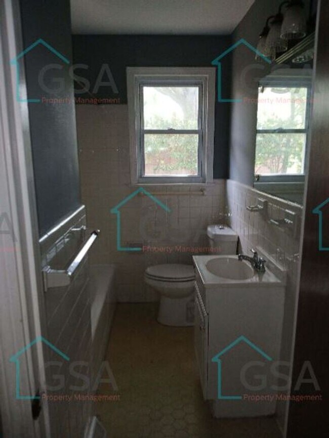 Foto del edificio - Two Bedroom Two Bath